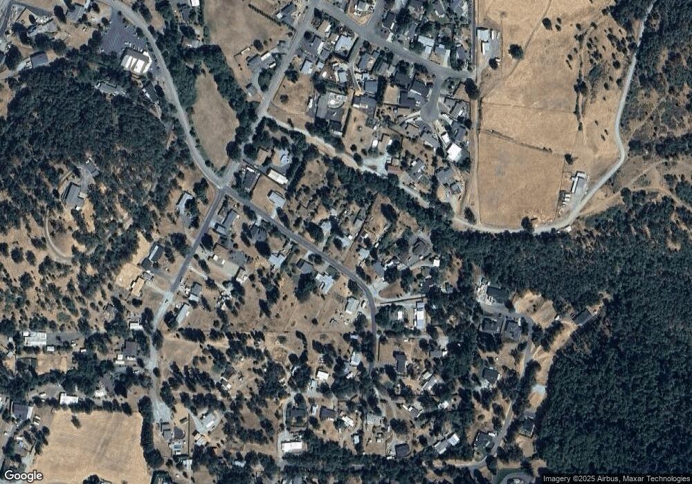 273 Crest Dr, Myrtle Creek, OR 97457 - photo 1