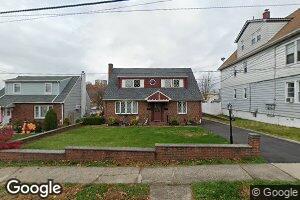 289 Mount Pleasant Ave, Wallington, NJ 07057
