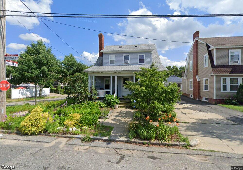 112 Warrington St, Providence, RI 02907 - photo 1