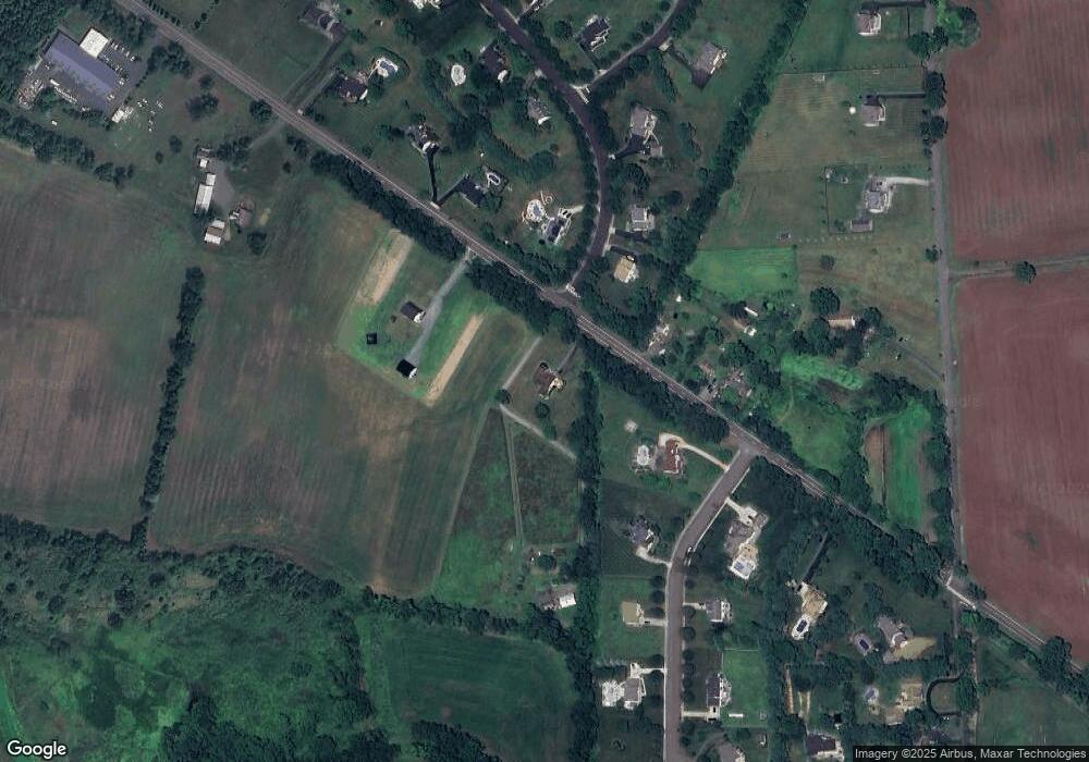 124 Columbus Jobstown Rd, Columbus, NJ 08022 - photo 1