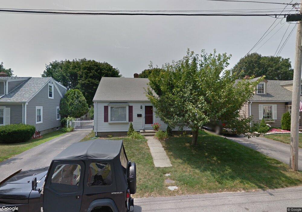 51 Barber Ave, Warwick, RI 02886 - photo 1