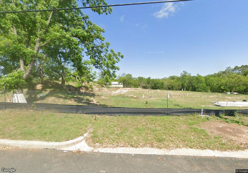 308 S Llano St, Fredericksburg, TX 78624 - photo 1