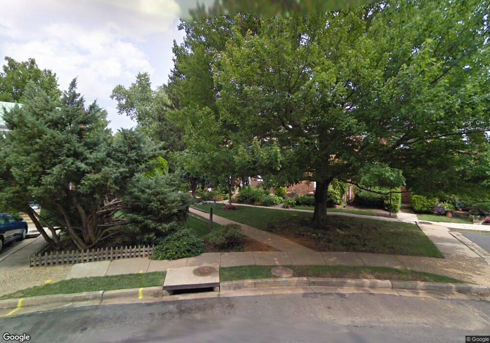 6024 Hardwick Place, Falls Church, VA 22041 - photo 1