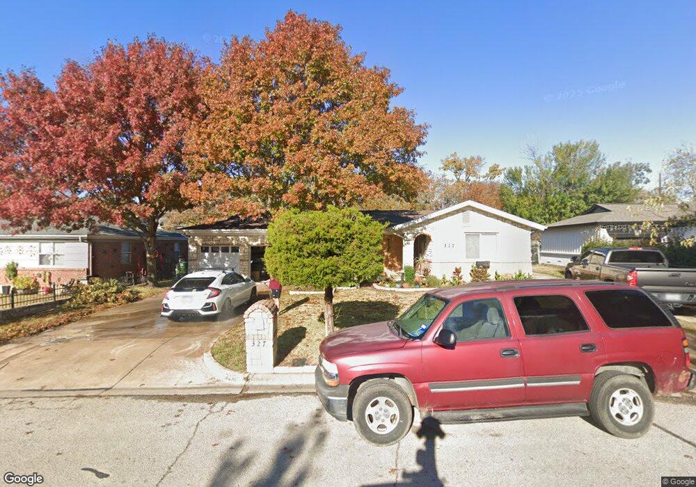 327 Hurst Dr, Bedford, TX 76022 - photo 1