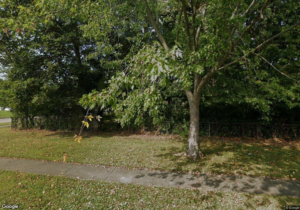 1090 Cameron Ln, Lima, OH 45805 - photo 1