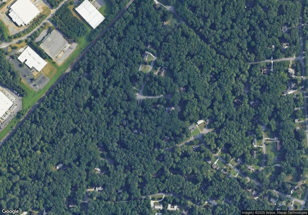 117 Roe Hampton Ln, Stone Mountain, GA 30087 - photo 1