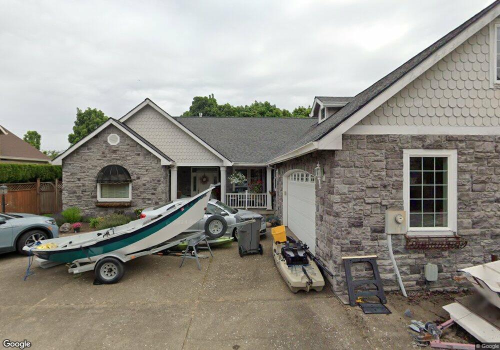 2102 N Vine St, Canby, OR 97013 - photo 1