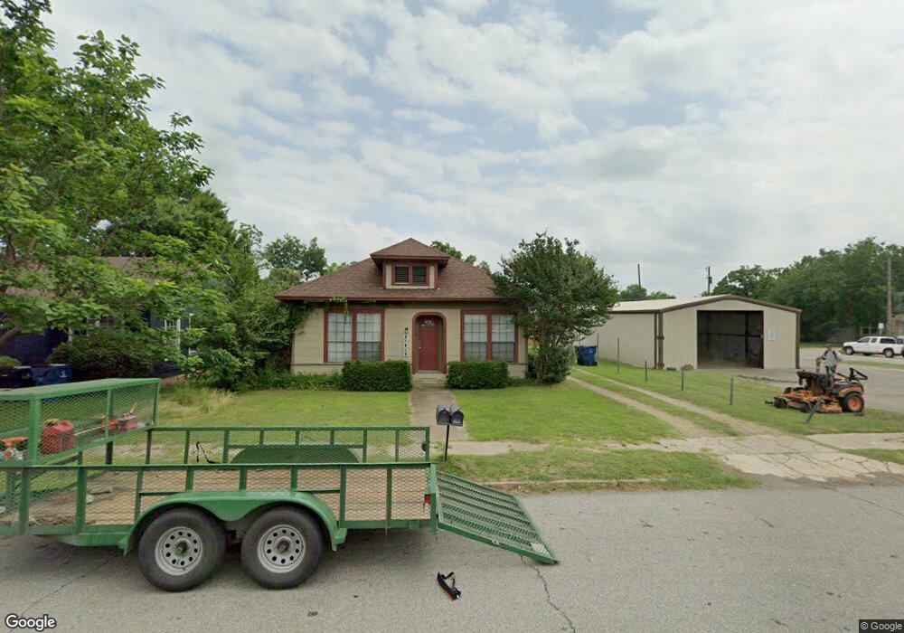726 W Texas St, Denison, TX 75020 - photo 1