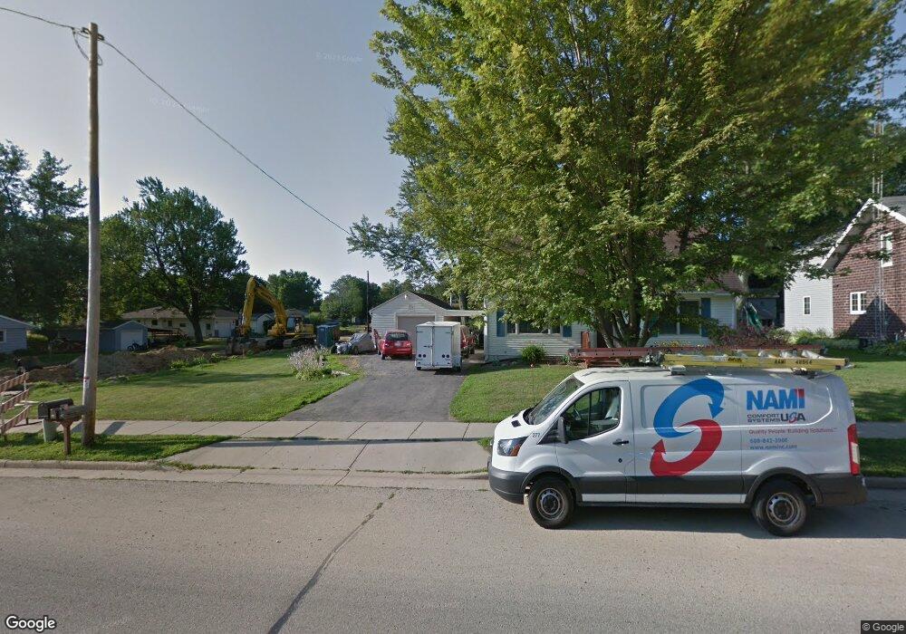 228 Church St, Brooklyn, WI 53521 - photo 1