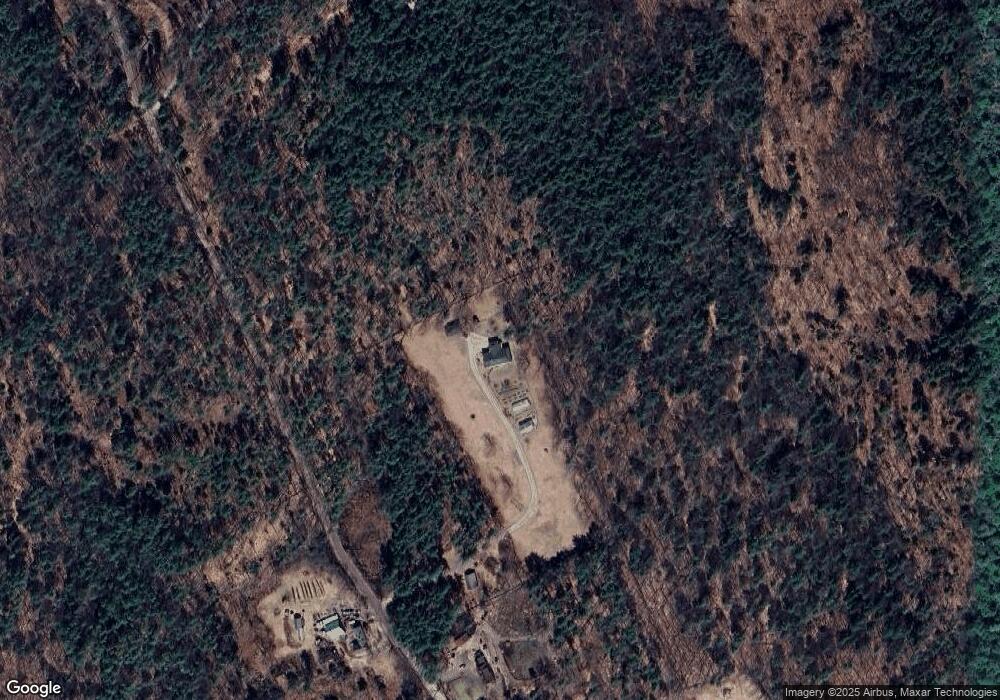 102 Winnepocket Rd, Webster, NH 03303 - photo 1