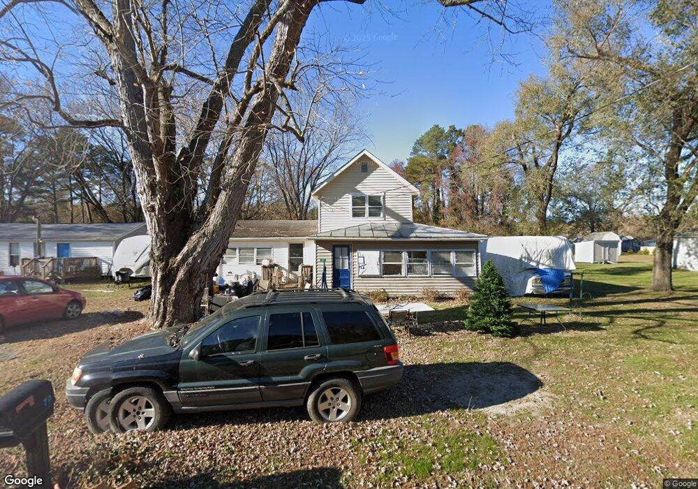 70 Carters Cove Dr, Weems, VA 22576 - photo 1