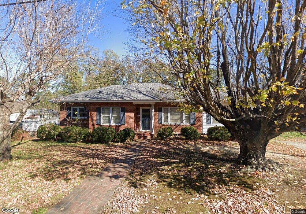 216 Harris St, Oxford, NC 27565 - photo 1