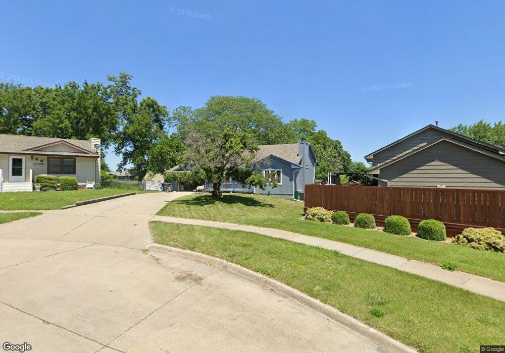 2116 Maish Ct, Des Moines, IA 50320 - photo 1