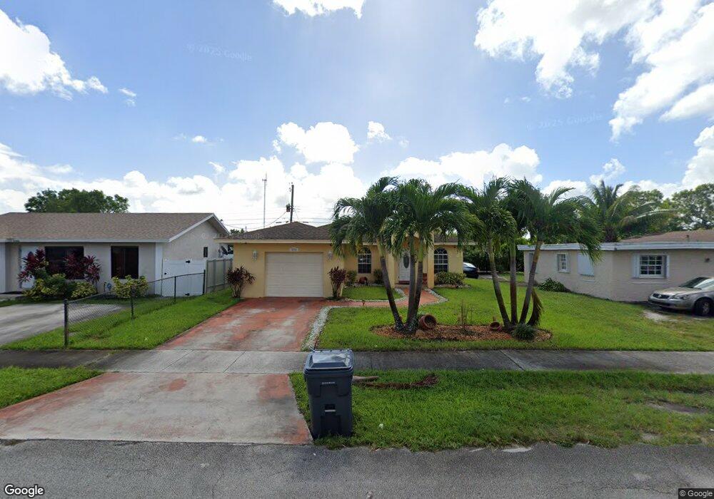 5356 Wiley St, Hollywood, FL 33021 - photo 1