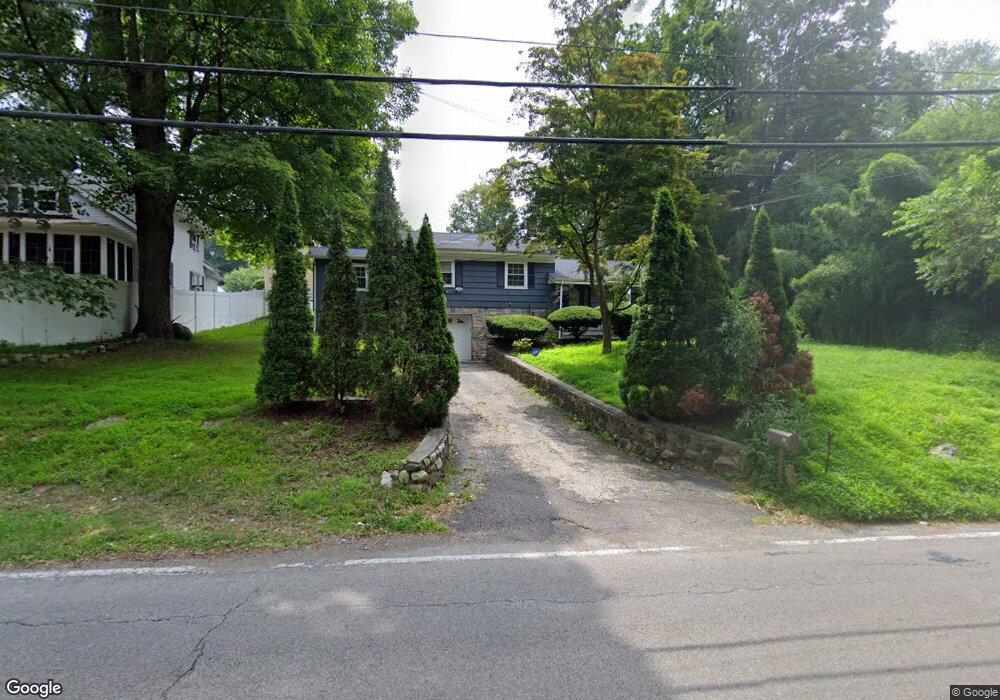 1171 Oregon Rd E, Cortlandt, NY 10567 - photo 1