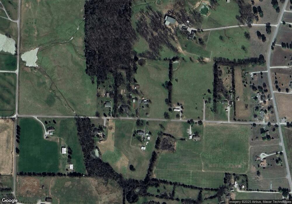 379 Montgomery Rd, Shelbyville, TN 37160 - photo 1