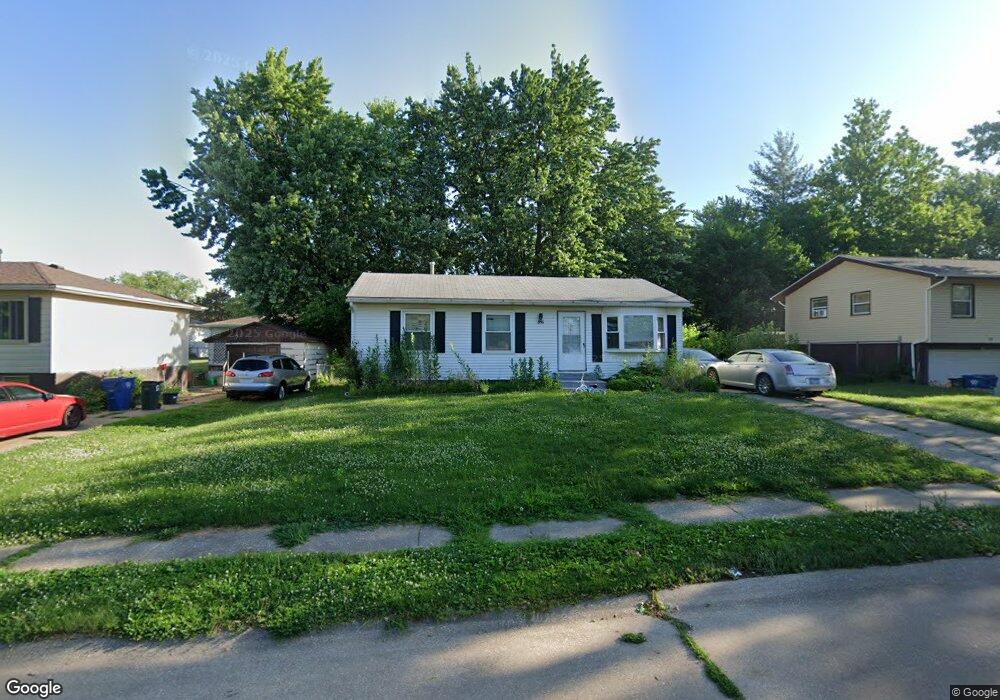 316 W 61st Place, Davenport, IA 52806 - photo 1