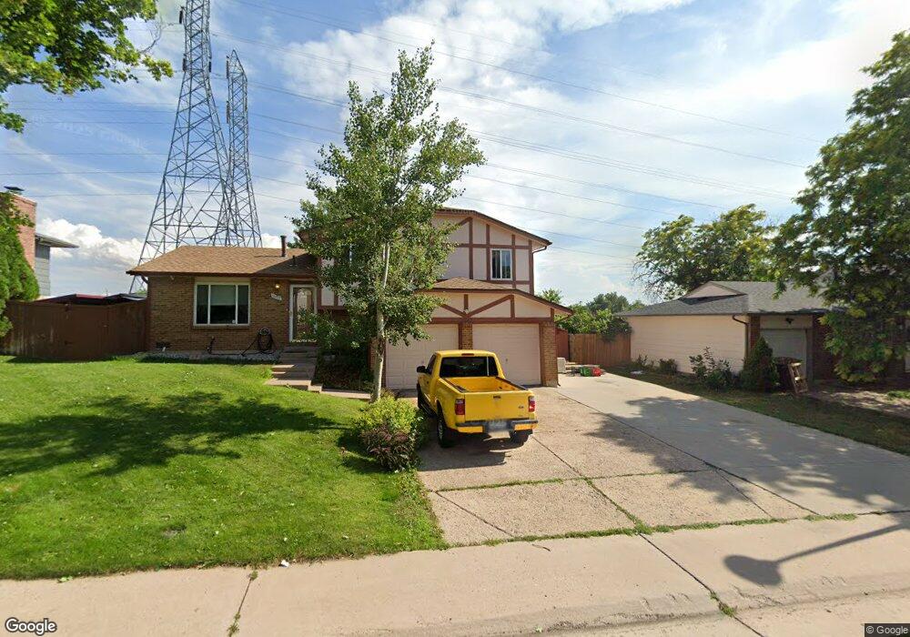 16208 E Bails Place, Aurora, CO 80017 - photo 1