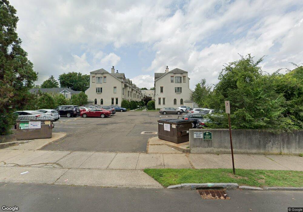 869 Orange St unit 5W, New Haven, CT 06511 - photo 1