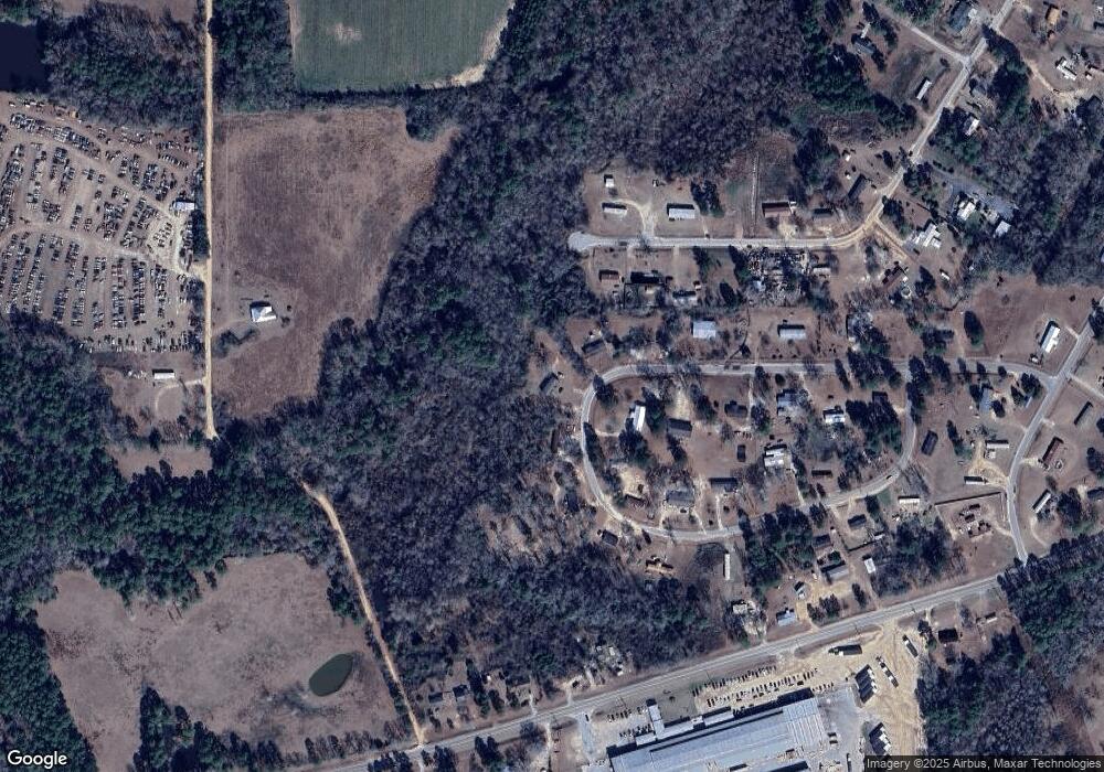 280 Live Oak Cir, Broxton, GA 31519 - photo 1