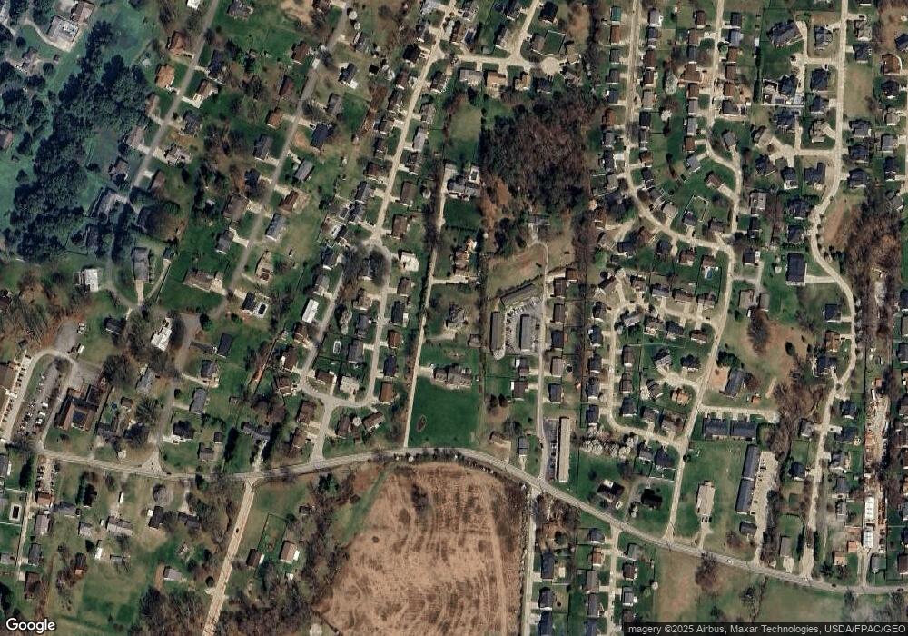 102 Williamsburg Way, Scott Depot, WV 25560 - photo 1