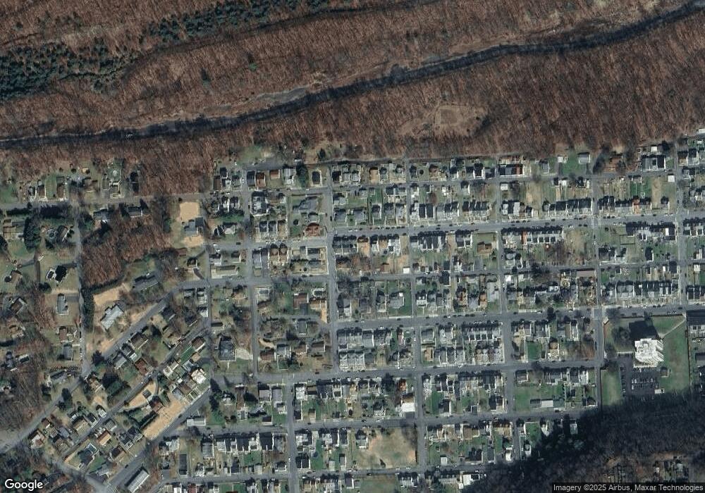 1640 W Walnut St, Coal Township, PA 17866 - photo 1