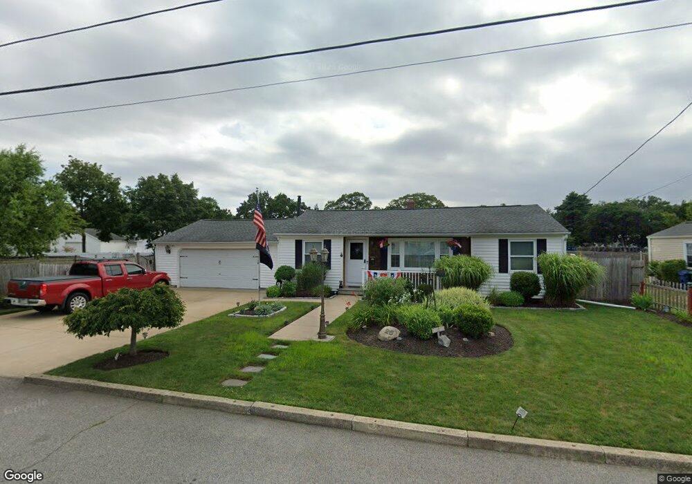 26 Lufkin Ct, Warwick, RI 02888 - photo 1