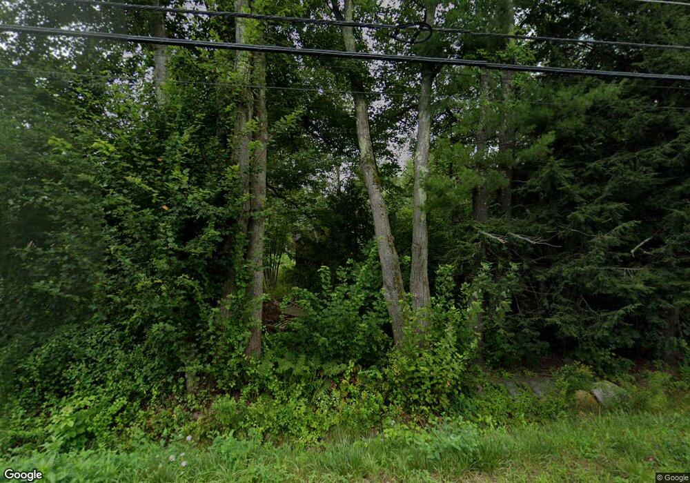 903 Salmon Falls Rd, Rochester, NH 03868 - photo 1