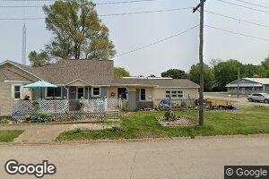 209 Park Ave, Albany, IL 61230