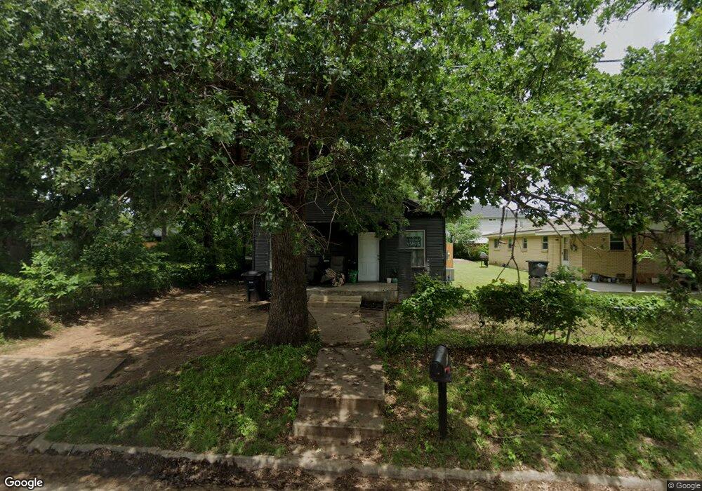 405 Olive St, Cleburne, TX 76031 - photo 1