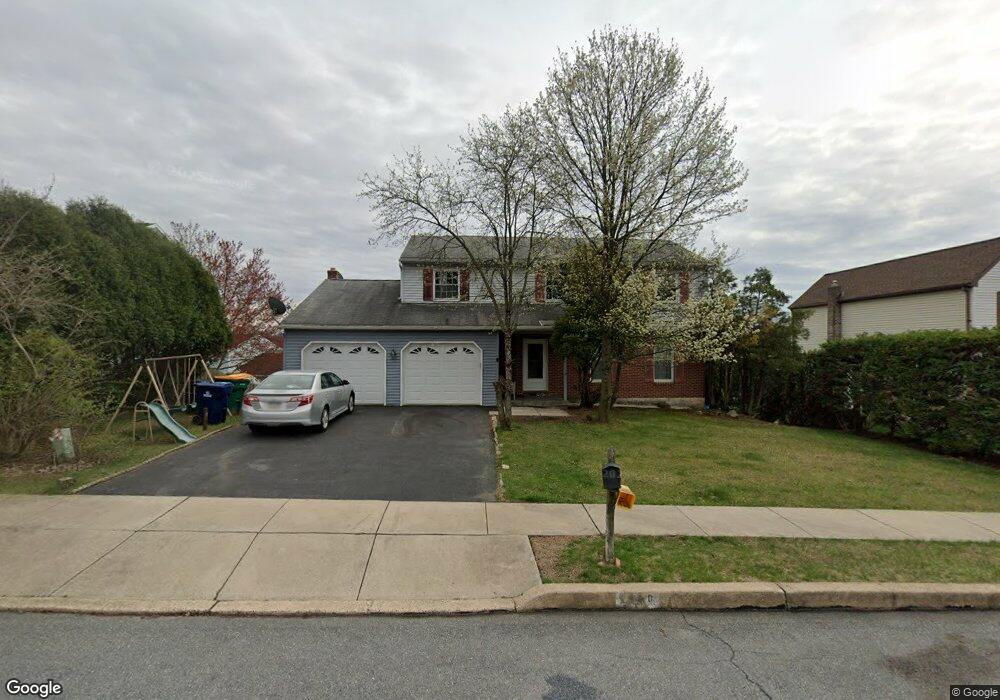 1840 White Oak Dr, Reading, PA 19608 - photo 1