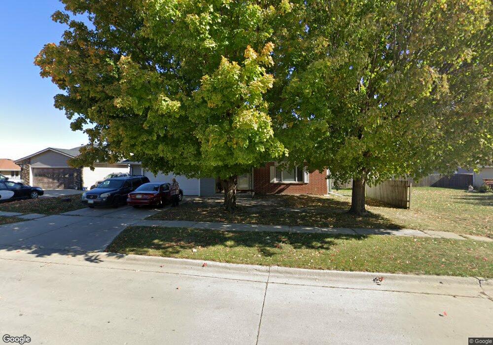 414 E 25th St N, Newton, IA 50208 - photo 1