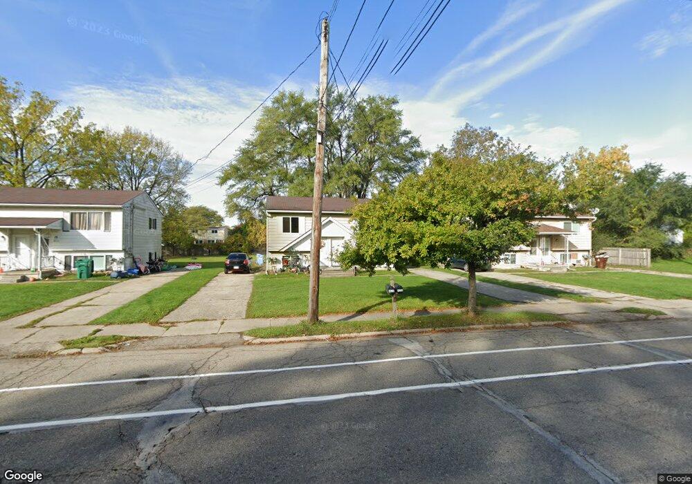 4608 Pleasant Grove Rd, Lansing, MI 48910 - photo 1