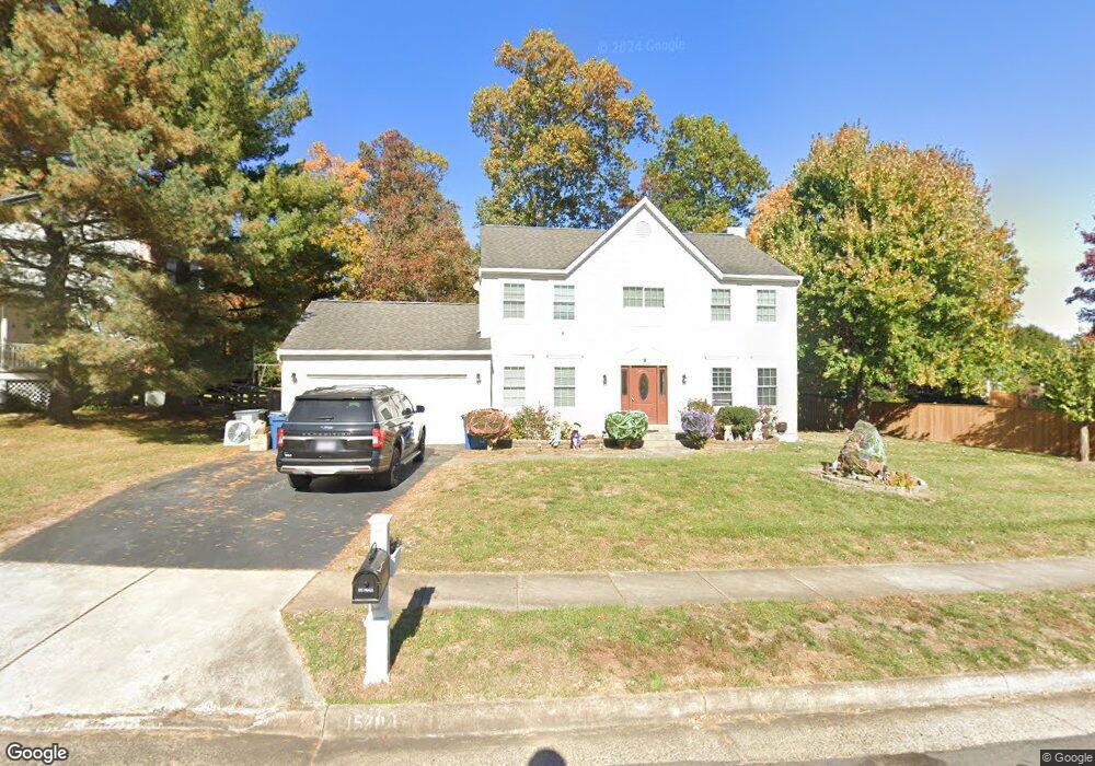 15204 Elk Run Rd, Chantilly, VA 20151 - photo 1