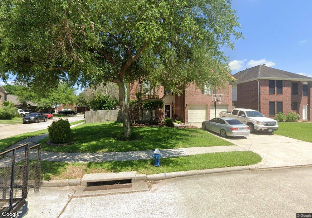 4914 Five Knolls Dr, Friendswood, TX 77546 - photo 1