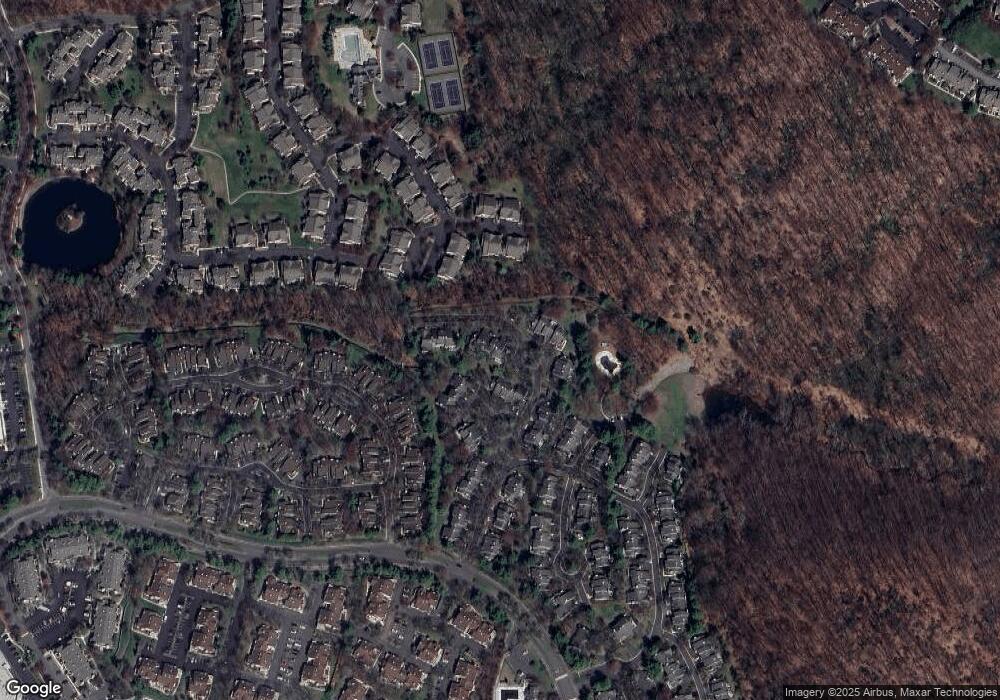 17 Lockhaven Ct, Bedminster, NJ 07921 - photo 1