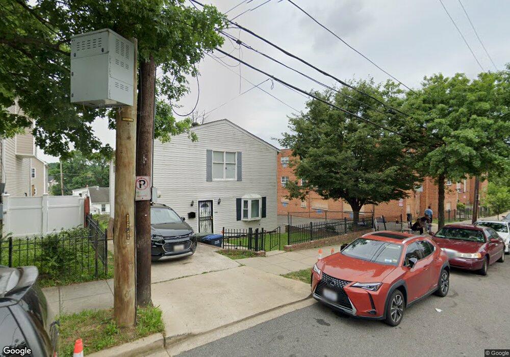 5123 Queens Stroll Place SE, Washington, DC 20019 - photo 1