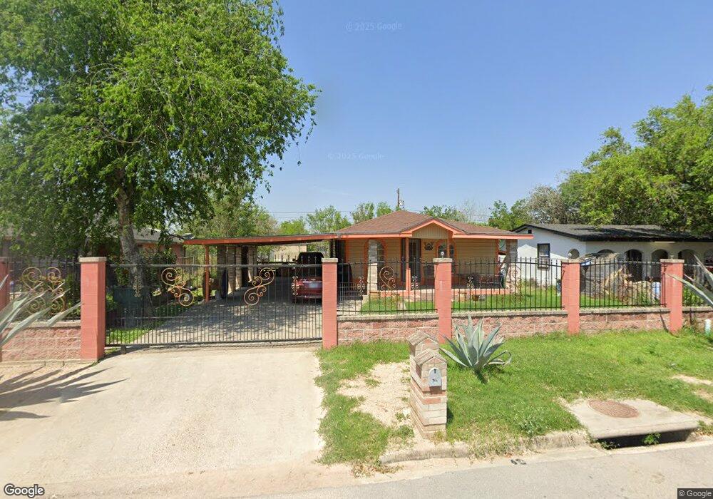 316 San Bernardino Dr, Alamo, TX 78516 - photo 1