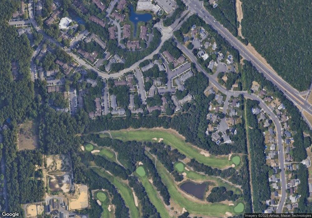 203 Springmeadow Dr, Holbrook, NY 11741 - photo 1