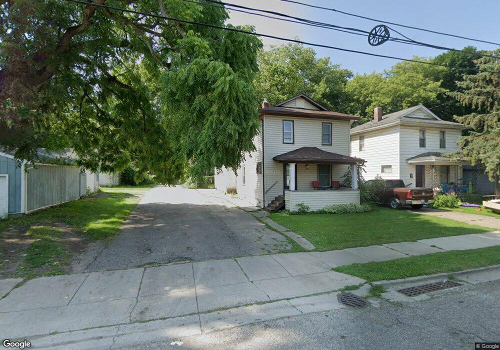 1017 Daleford St, Lansing, MI 48915 - photo 1