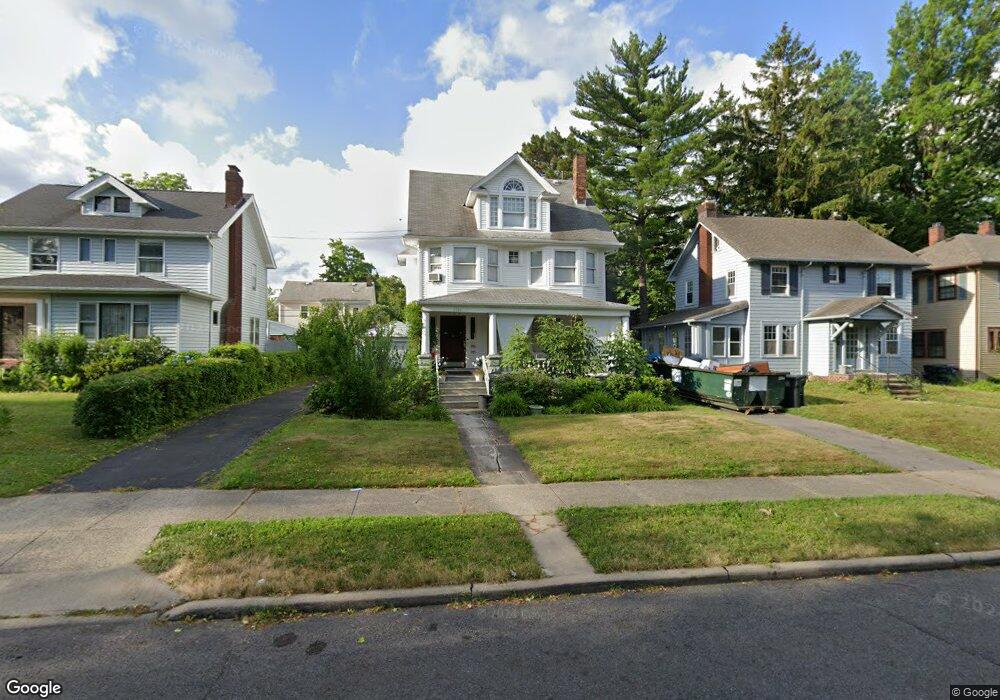 3344 Berkeley Rd, Cleveland, OH 44118 - photo 1