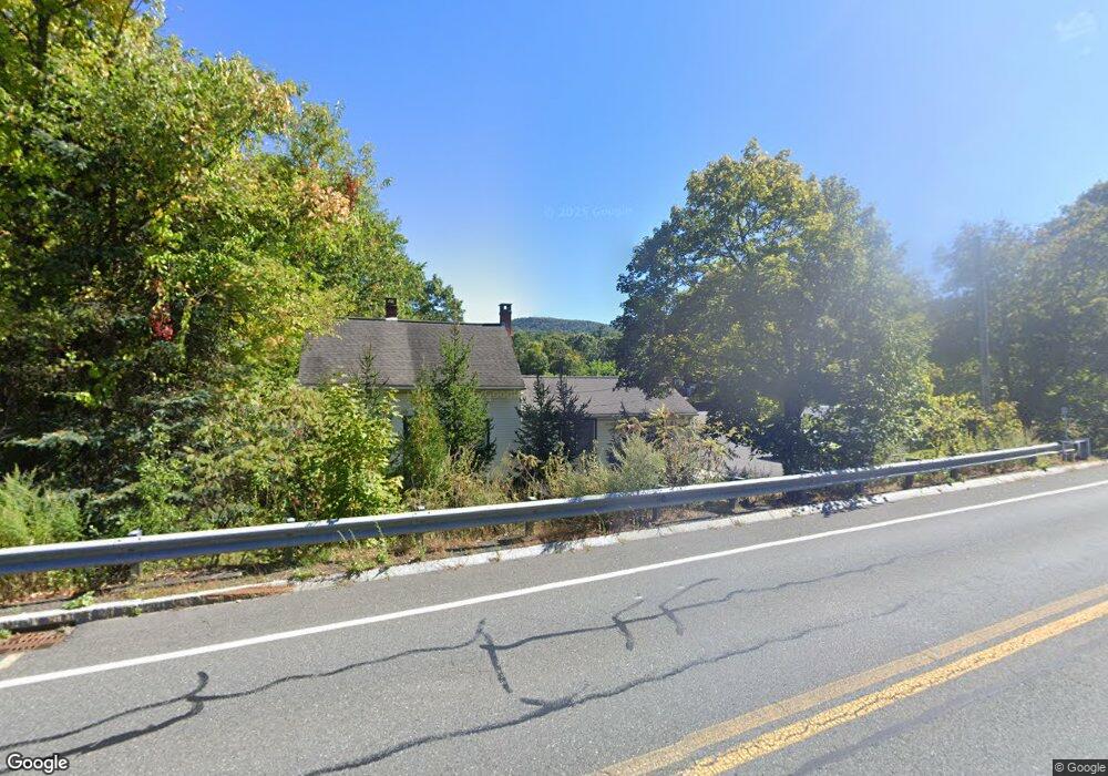 1194 West St, Amherst, MA 01002 - photo 1