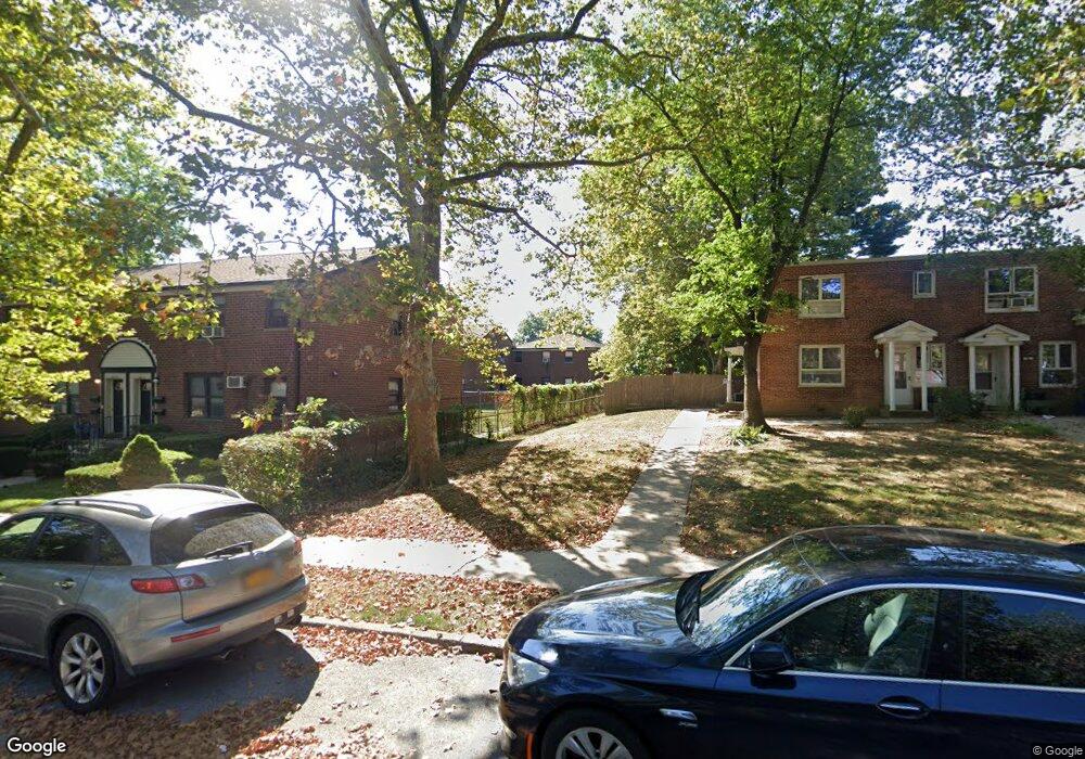 19626 67th Ave unit 2, Fresh Meadows, NY 11365 - photo 1