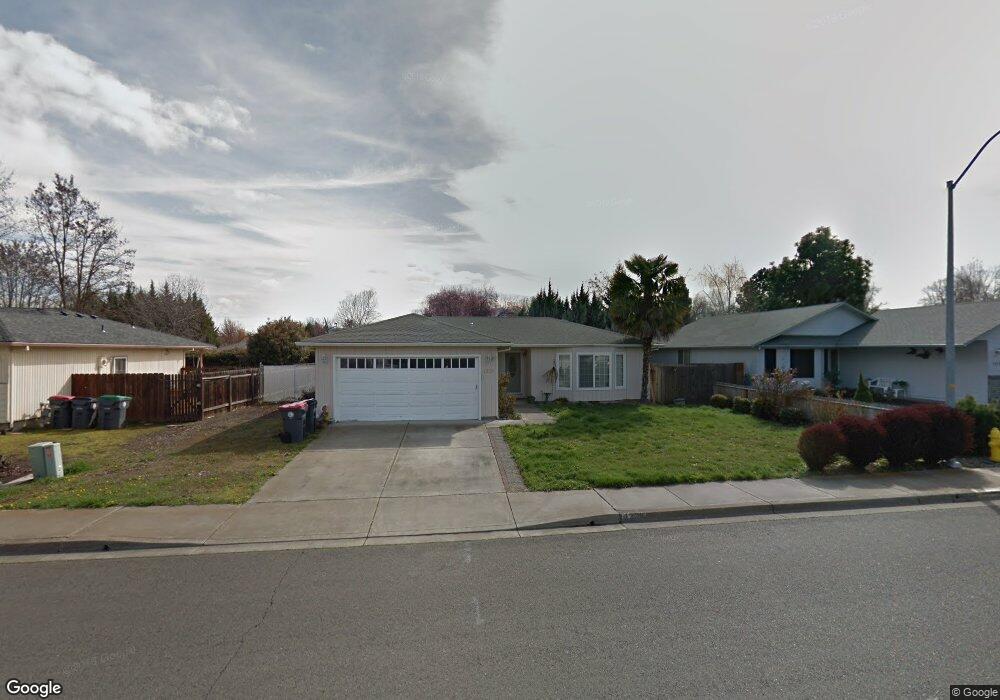 1326 Glengrove Ave unit 2, Central Point, OR 97502 - photo 1