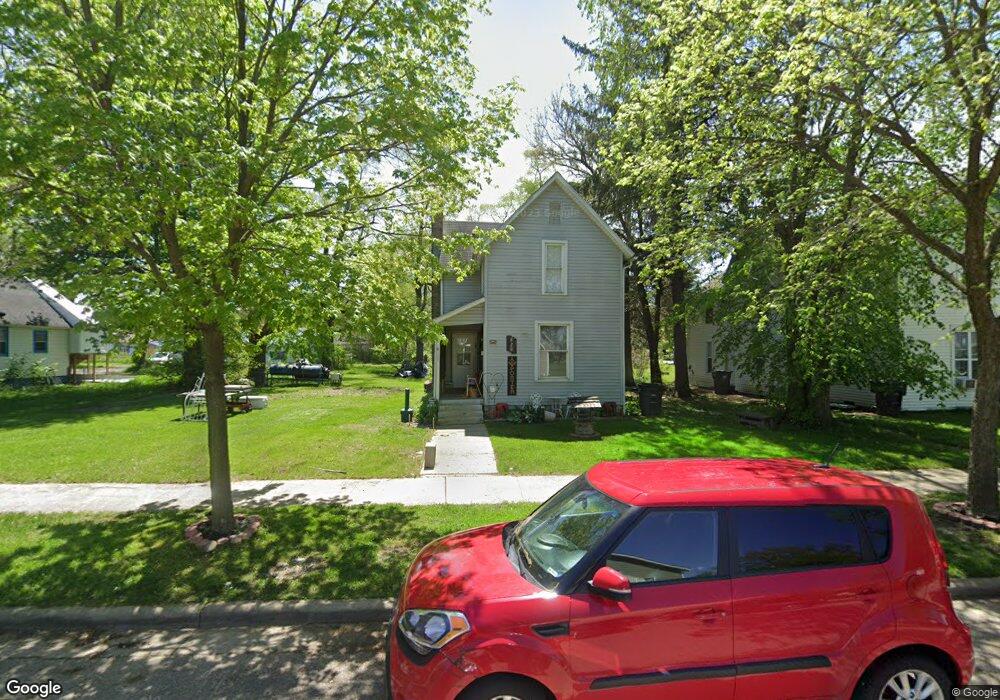 829 W Garfield Ave, Elkhart, IN 46516 - photo 1