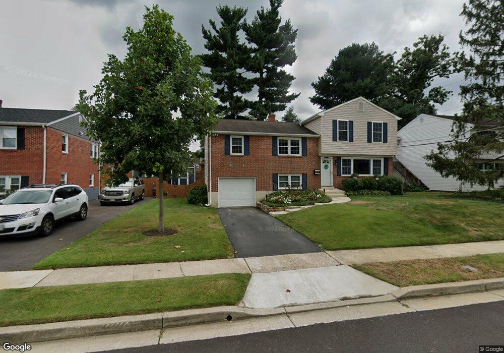 613 Wallerson Rd, Catonsville, MD 21228 - photo 1