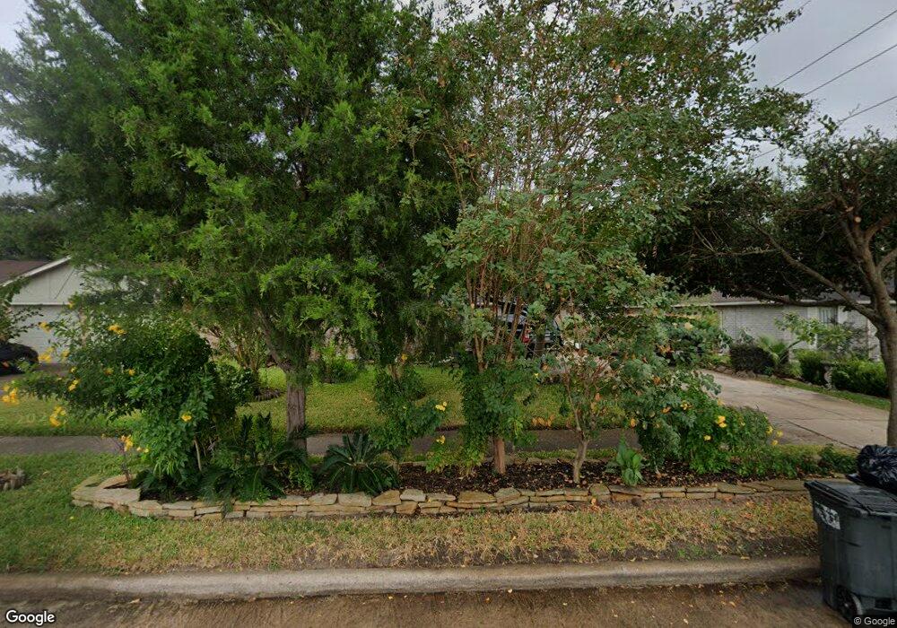 6927 Feather Creek Dr, Houston, TX 77086 - photo 1