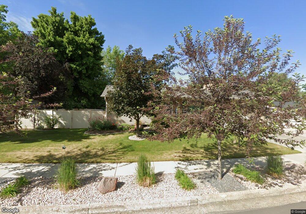 852 E Spartan Dr, Sandy, UT 84094 - photo 1