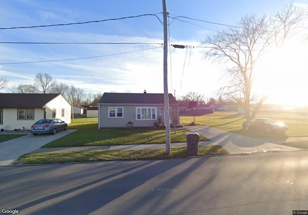 211 W Cross St, Anderson, IN 46012 - photo 1