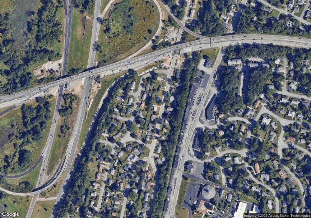 2569 Cranston St, Cranston, RI 02920 - photo 1